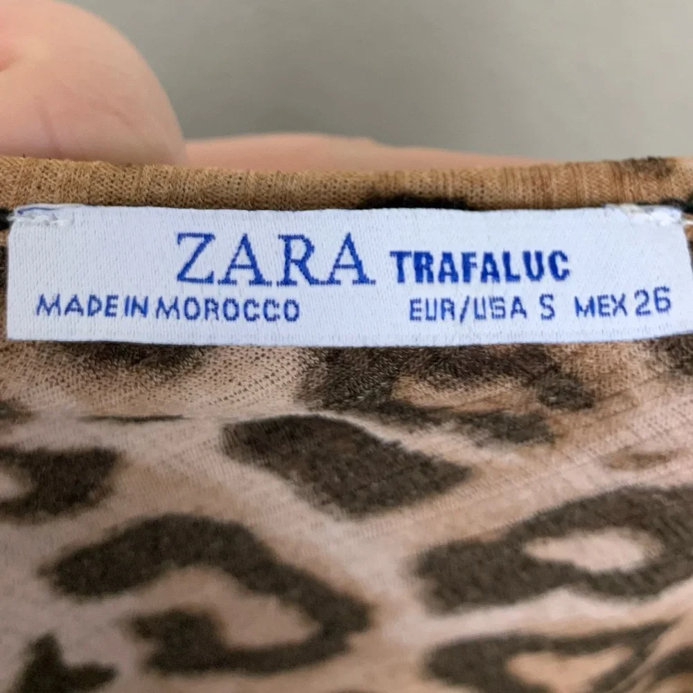 Zara Trafaluc Leopard Printed Eyelash Lace Sexy Camisole V Back Tank Top Small - Picture 4 of 5